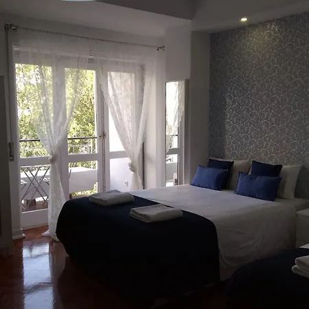 4u Iv Airport * Lisboa