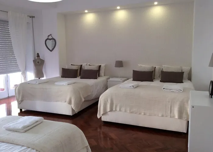 4u Iv Airport Lisbon