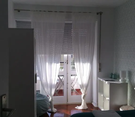 Guest house 4u Iv Airport Lisbon